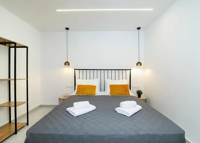 The Olive Grove By Konnect - 2,5km From איפסוס