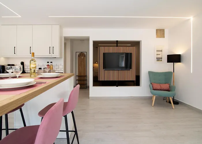 The Olive Grove By Konnect - 2,5km From בית נופש איפסוס