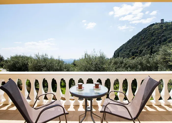 The Olive Grove By Konnect - 2,5km From איפסוס