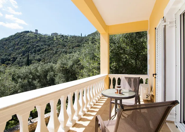 The Olive Grove By Konnect - 2,5km From בית נופש איפסוס